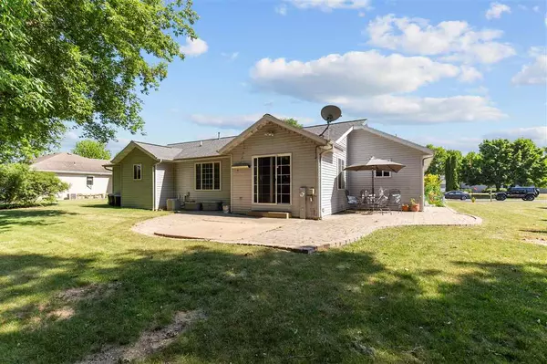 Neenah, WI 54956,1354 JULIE CT