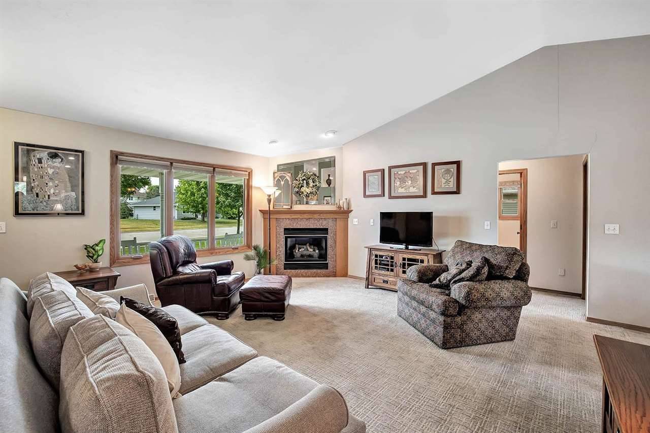 De Pere, WI 54115,1167 JORDAN RD