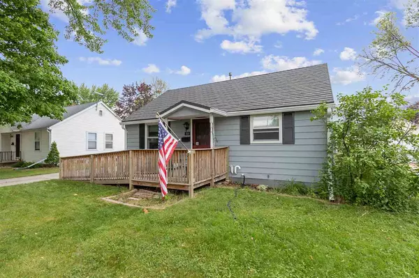 Neenah, WI 54956,950 ADAMS ST