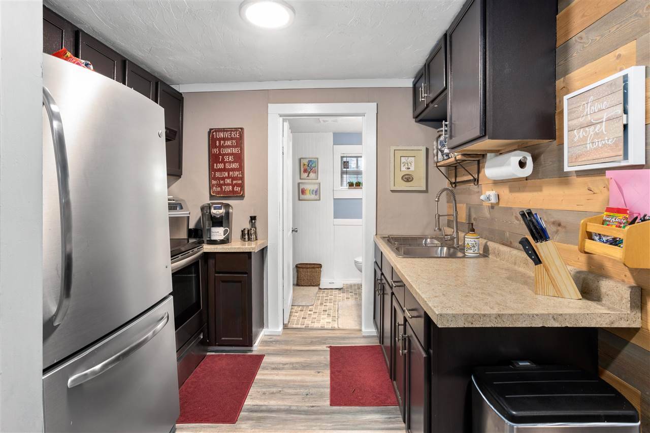 Appleton, WI 54914-3516,1215 W SUMMER ST