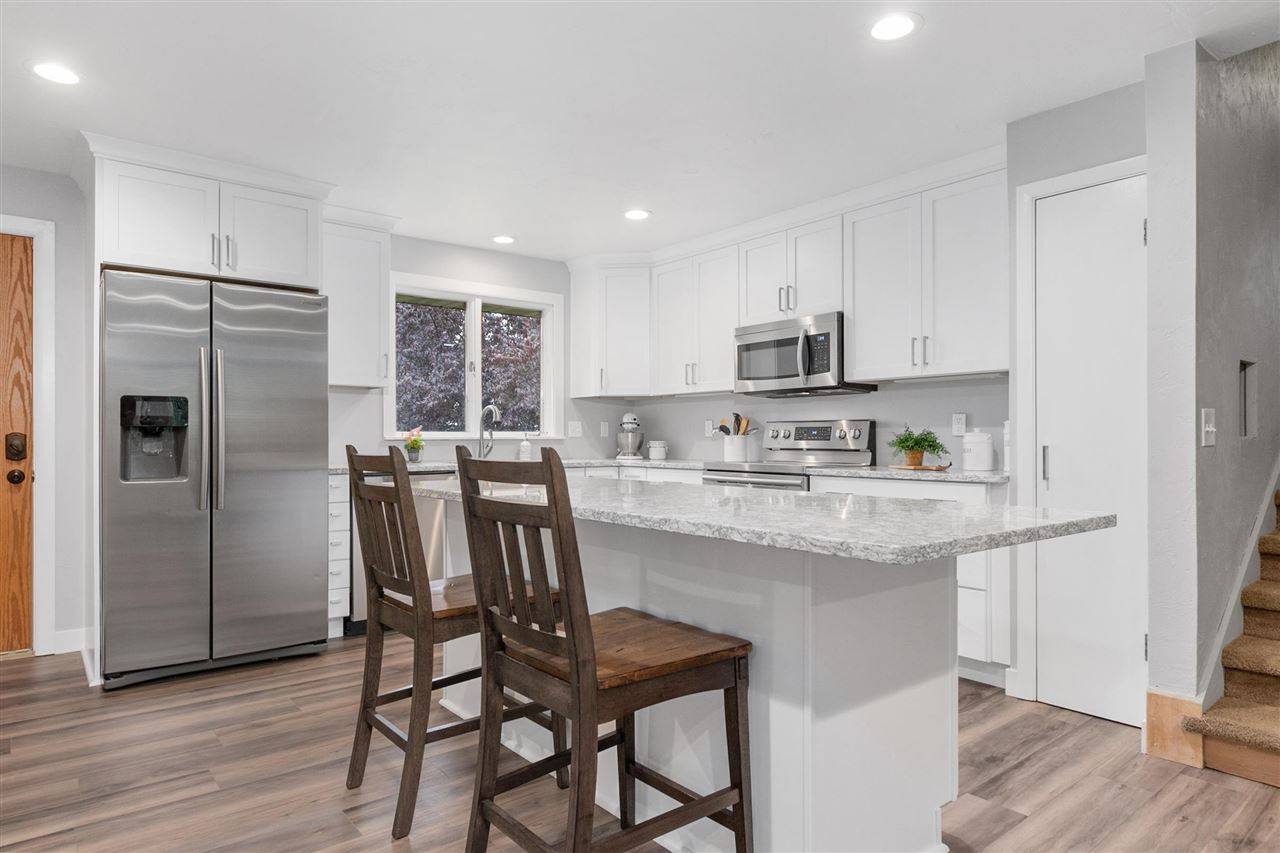 Appleton, WI 54914,1336 W GRANT ST