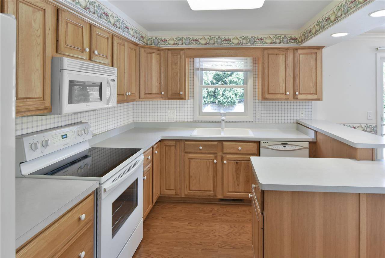 Appleton, WI 54914-2403,1800 N LINWOOD AVE