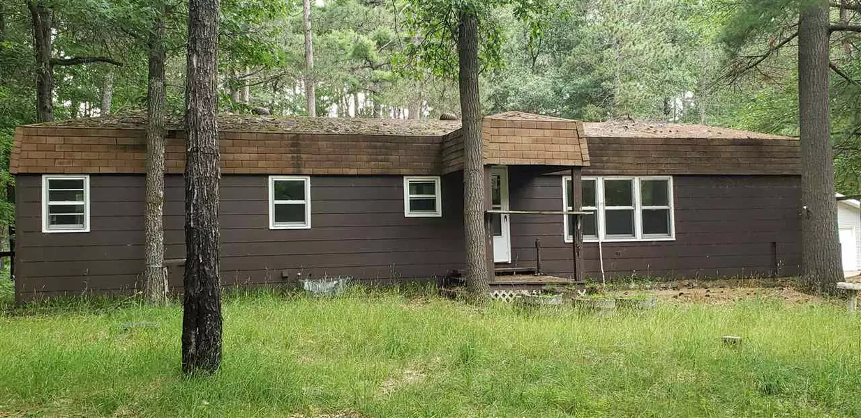 10400 N LEISURE DR, Hazelhurst, WI 54531