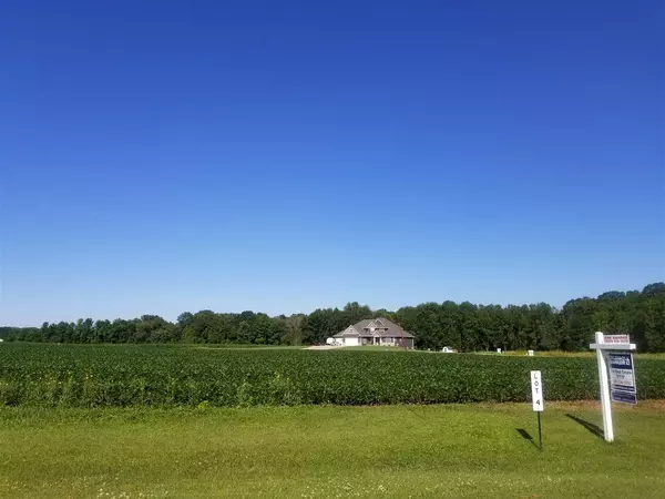 T BERG CIR #6, Abrams, WI 54101-9455