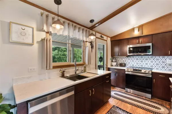 Plymouth, WI 53073-3805,N5048 HWY S