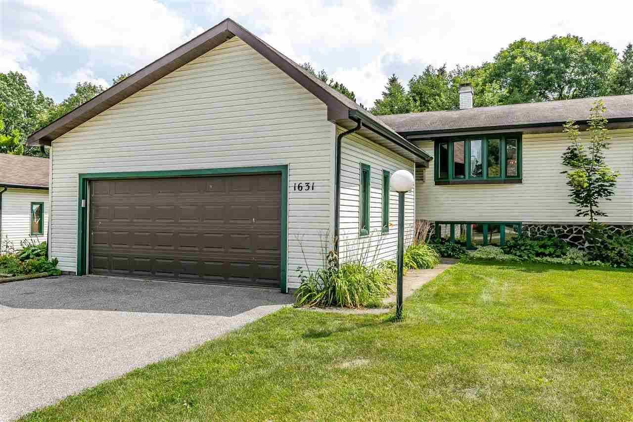 Neenah, WI 54956,1631 TONYA TRL
