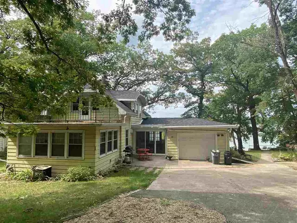 W1962 PLEASANT AVE, Markesan, WI 53946