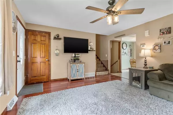 Appleton, WI 54915,708 S DAYBREAK DR
