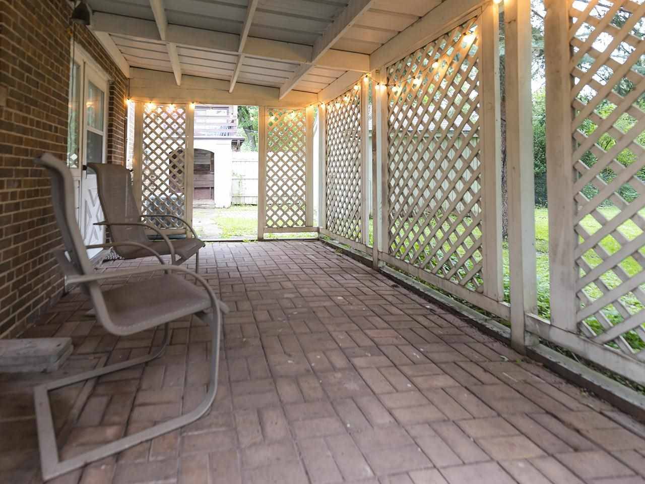 Menasha, WI 54952,740 CARVER LN