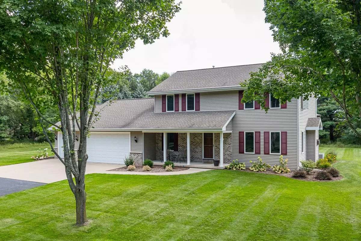 Hortonville, WI 54944,718 E GRANDVIEW RD