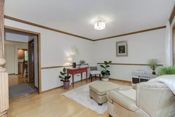Appleton, WI 54911,11 BRACKEN CT