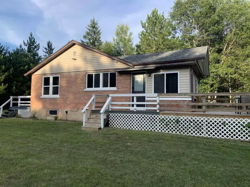 W9289 DOW DAM RD, Amberg, WI 54102