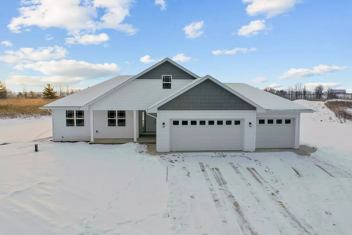 Abrams, WI 54101,6333 MAIN ST