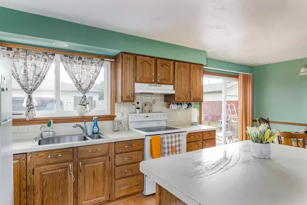 Appleton, WI 54915,1531 E ROELAND AVE