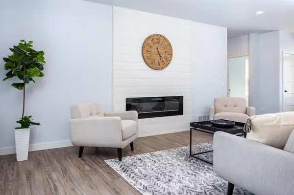 Appleton, WI 54915,W5530 SCHREIBER LN