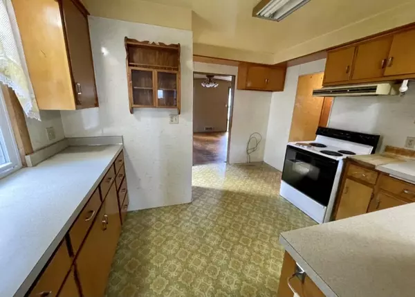 Appleton, WI 54915,318 S LEE ST
