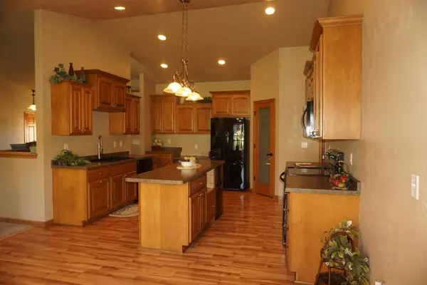 Menasha, WI 54952,1155 HAROLD DR
