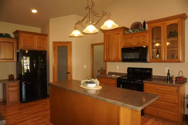 Menasha, WI 54952,1155 HAROLD DR