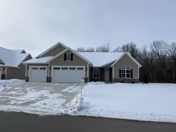 1347 COPILOT WAY, De Pere, WI 54115