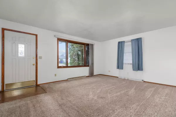 Appleton, WI 54914,1515 BIRCHWOOD AVE