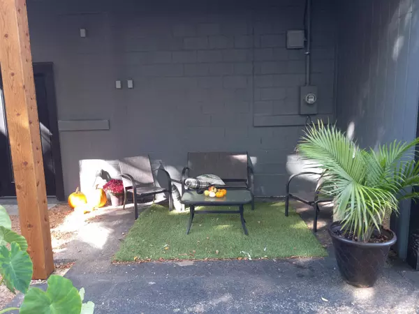 Shawano, WI 54166-2446,230 E GREEN BAY ST