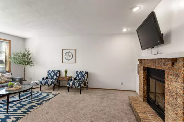 Appleton, WI 54914-1105,2656 W SUNNYVIEW RD
