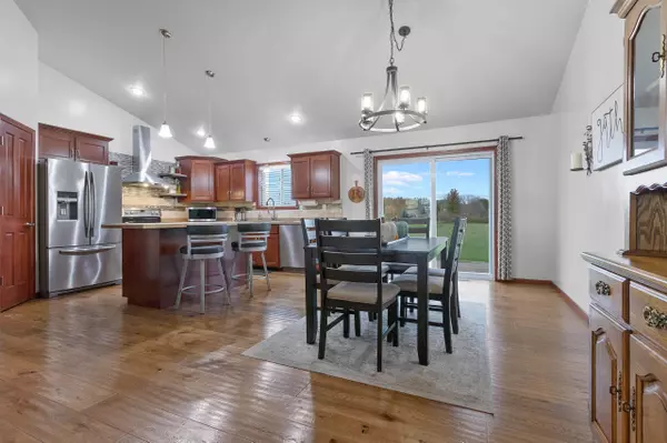 Pulaski, WI 54162-7981,4082 SILVER BOW LN