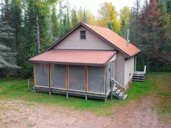 5150 THURBER TRL, Eagle River, WI 54521