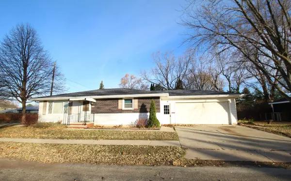Oshkosh, WI 54901-2145,1620 COLUMBIA AVE