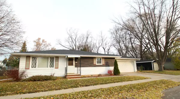 Oshkosh, WI 54901-2145,1620 COLUMBIA AVE