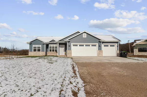 N7991 OLD POND CT, Sherwood, WI 54169-7000