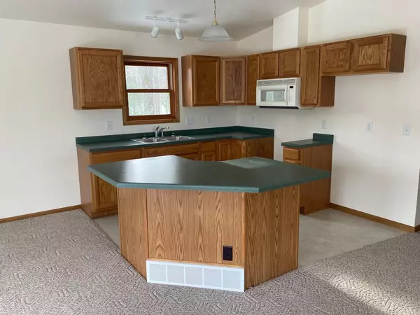 Townsend, WI 54175,17748 MEADOW LARK LN