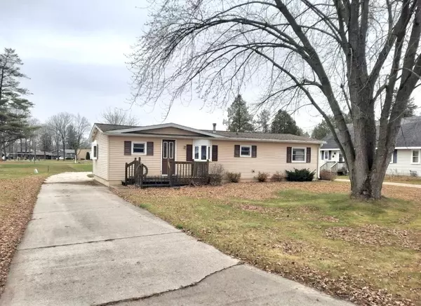 208 LINDA LN, Coleman, WI 54112