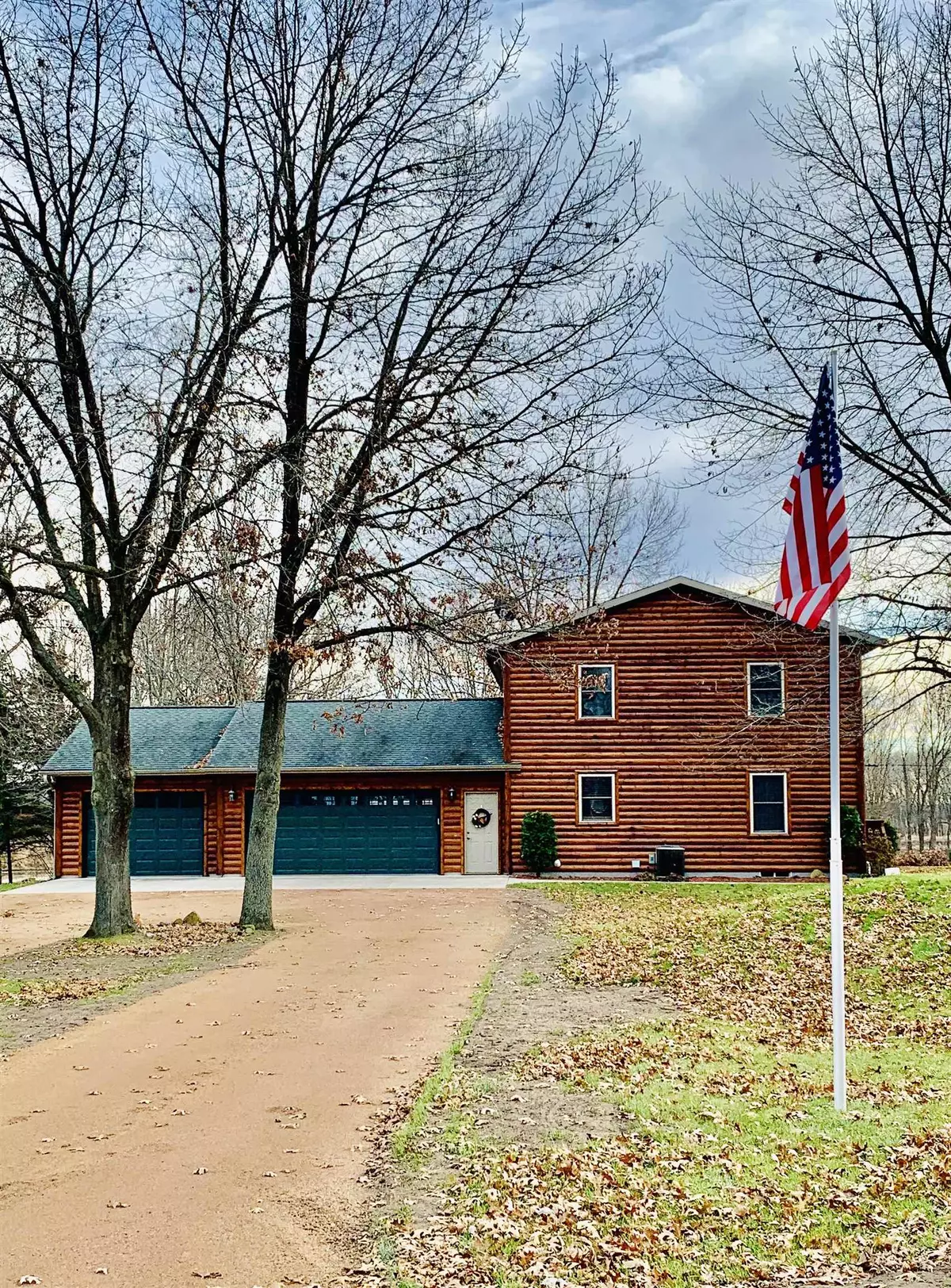 Berlin, WI 54923,W2773 W FOX RIVER SHORES