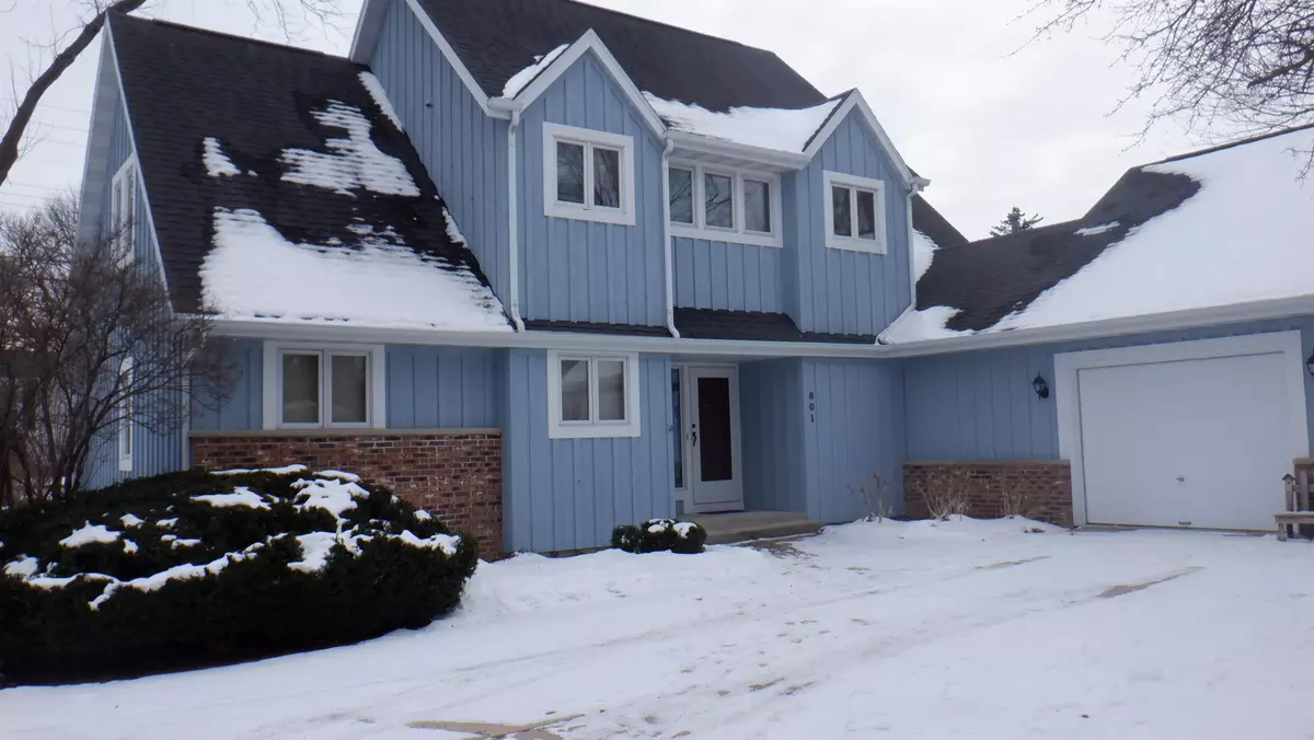 Beaver Dam, WI 53916,801 SCOTT ST