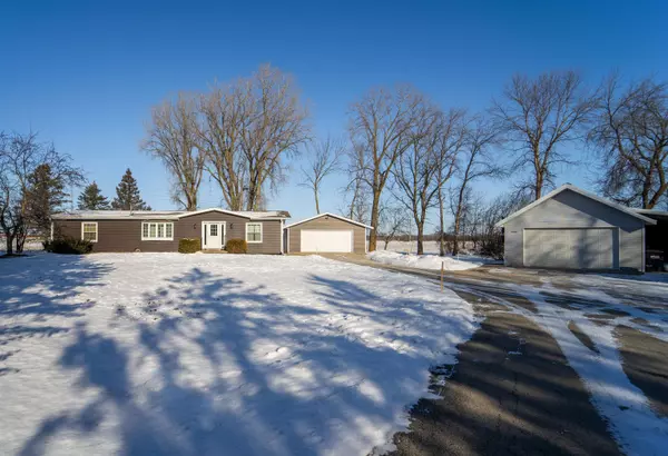 N3964 HAMPLE RD, Black Creek, WI 54106