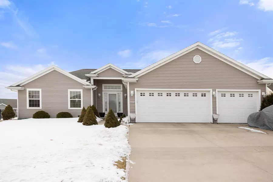 W6323 BIRMINGHAM ST, Greenville, WI 54942