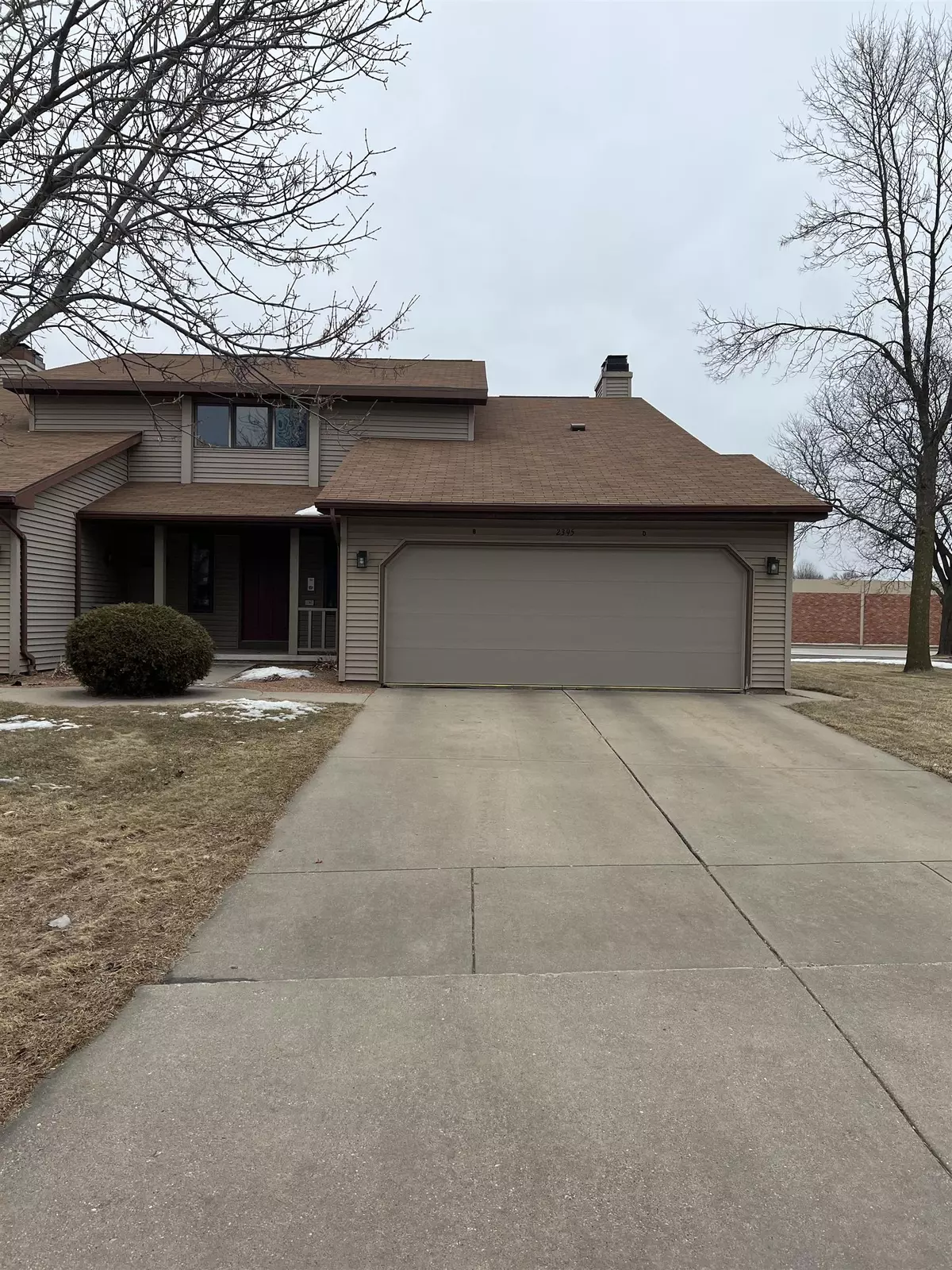 Ashwaubenon, WI 54313,2395 CEDAR RIDGE CT #D