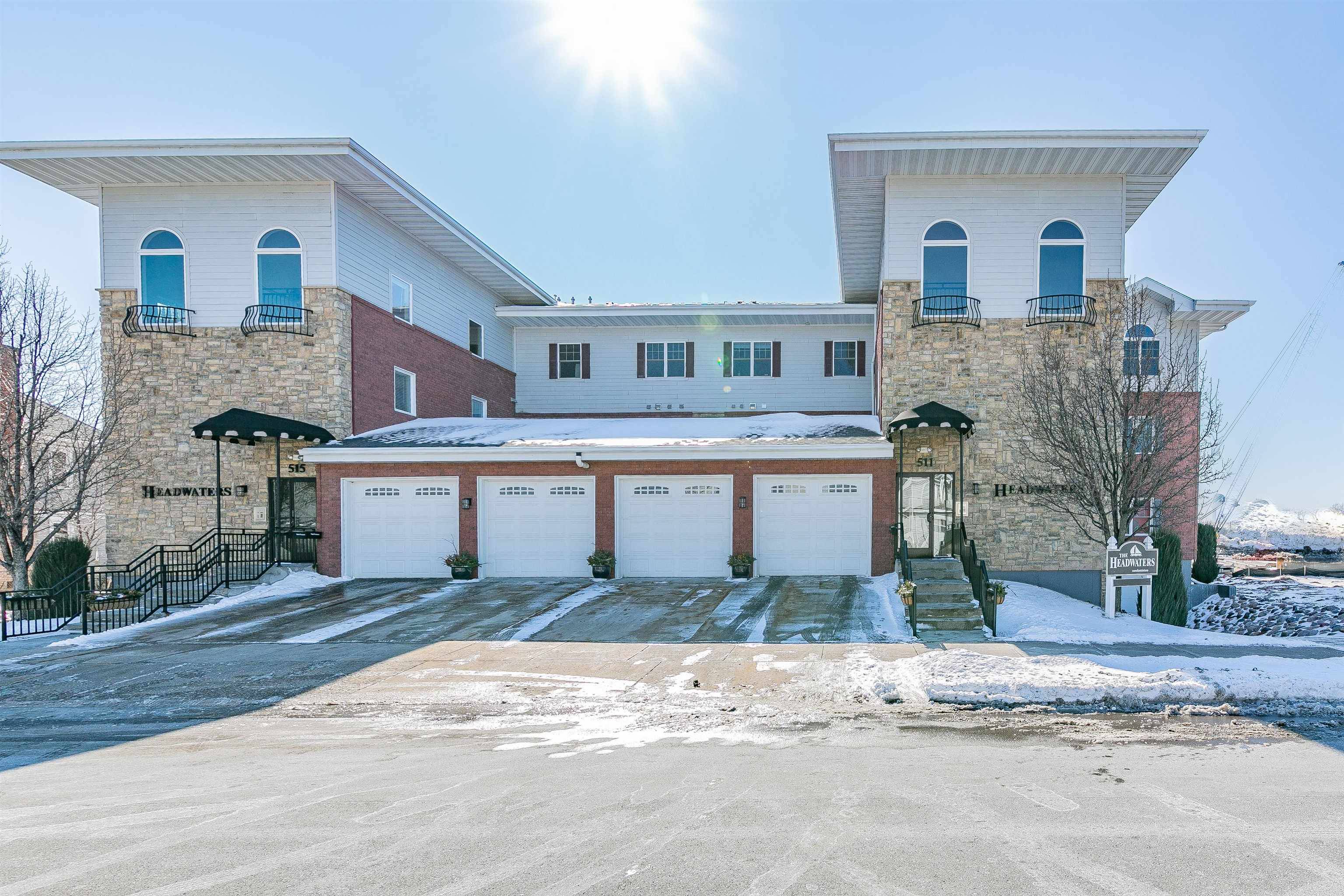 511 BROAD ST #304, Menasha, WI 54952-3270