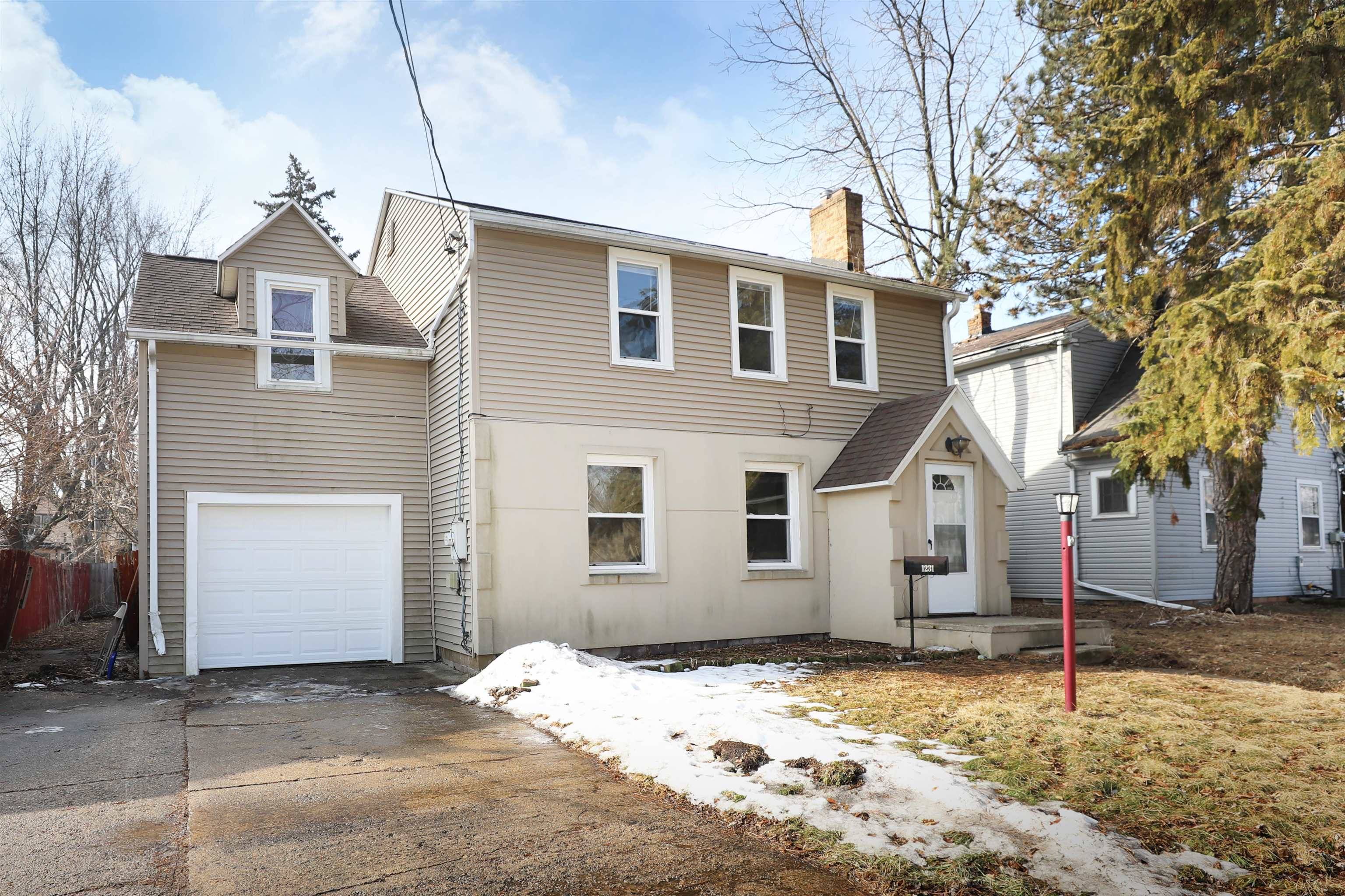 1231 W WINNEBAGO ST, Appleton, WI 54914