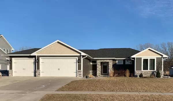 7810 ALTMEYER DR, De Pere, WI 54115