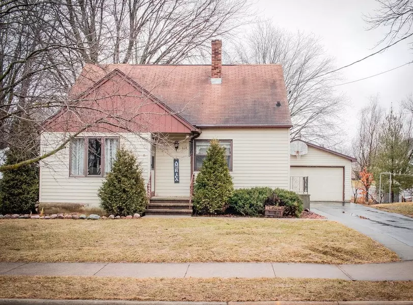 110 N MAPLE ST, Black Creek, WI 54106