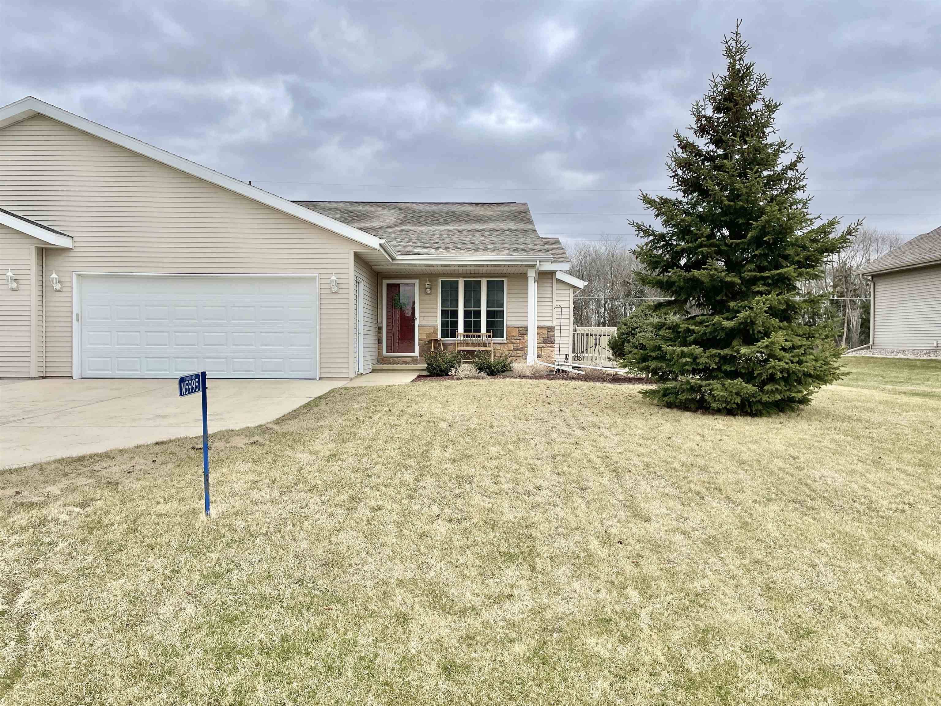 Fond Du Lac, WI 54935-8316,N5995 WESTVIEW DR