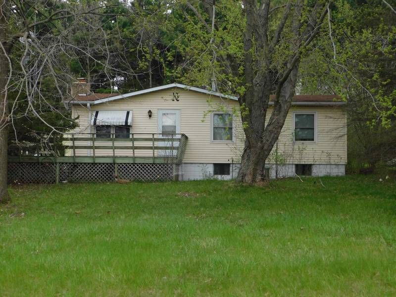 W2252 SPRING LAKE RD, Markesan, WI 53946