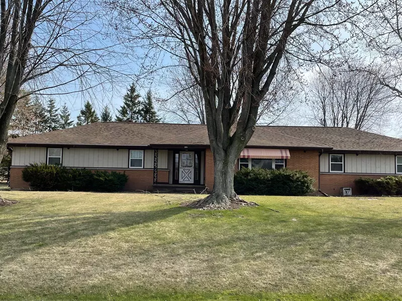 428 S FORESTVILLE AVE, Forestville, WI 54213-9645