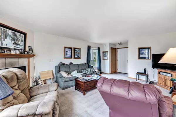 Pulaski, WI 54162,435 W GREEN BAY ST