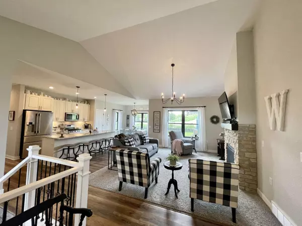 Brownsville, WI 53006,715 EVERGREEN DR