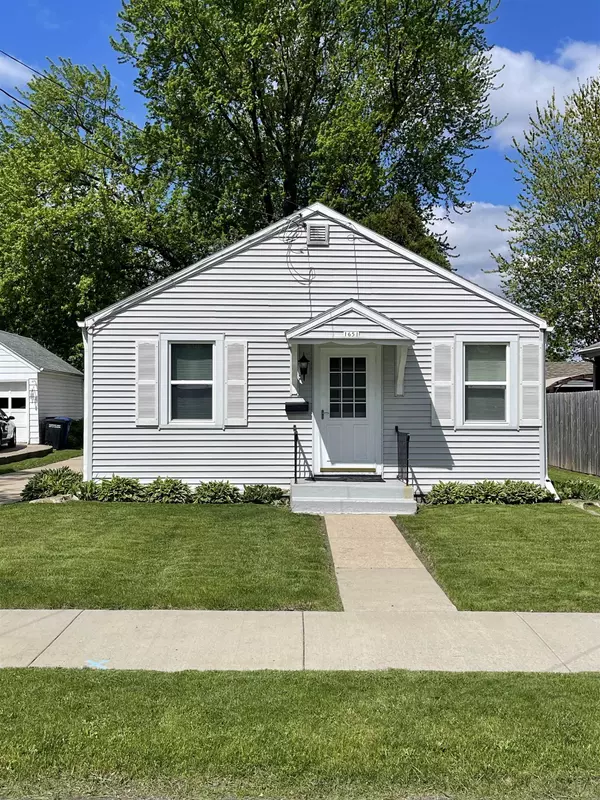 Oshkosh, WI 54901,1651 WESTERN ST