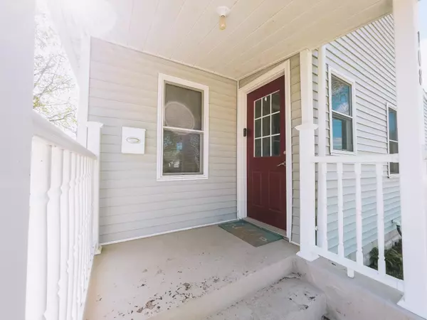 Menasha, WI 54952,108 GREEN BAY ST