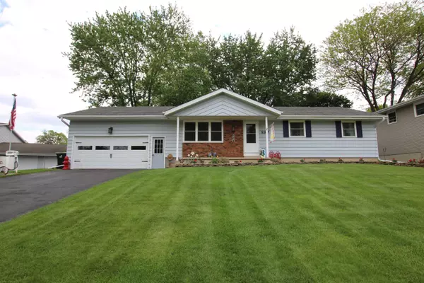 227 CHEROKEE RD, Beaver Dam, WI 53916-1058